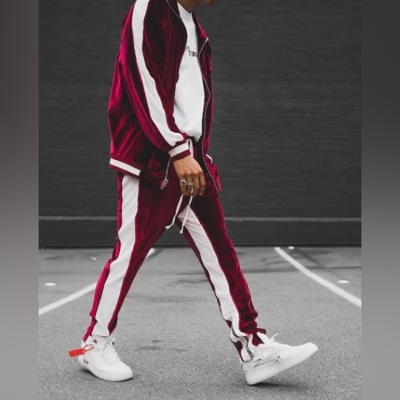 Track suit outfit deep red with white strip zip up top top collar extra large - Picture 2 of 9